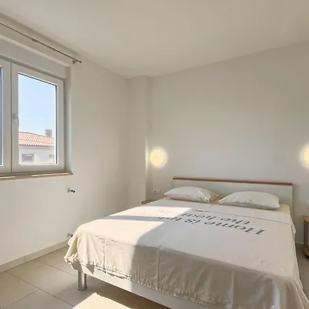 Lovely Fazana Apartments 400M From The Sea Exterior photo